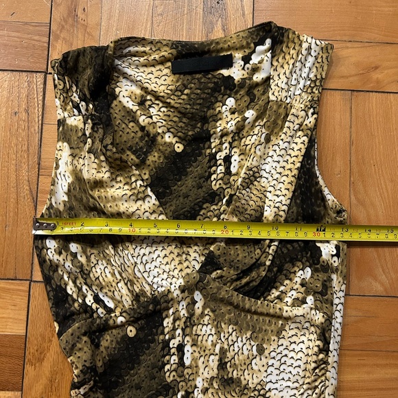 2 piece cool, unique & special Yigal Azrouel snake/sequin print skirt & top. - Picture 10 of 10
